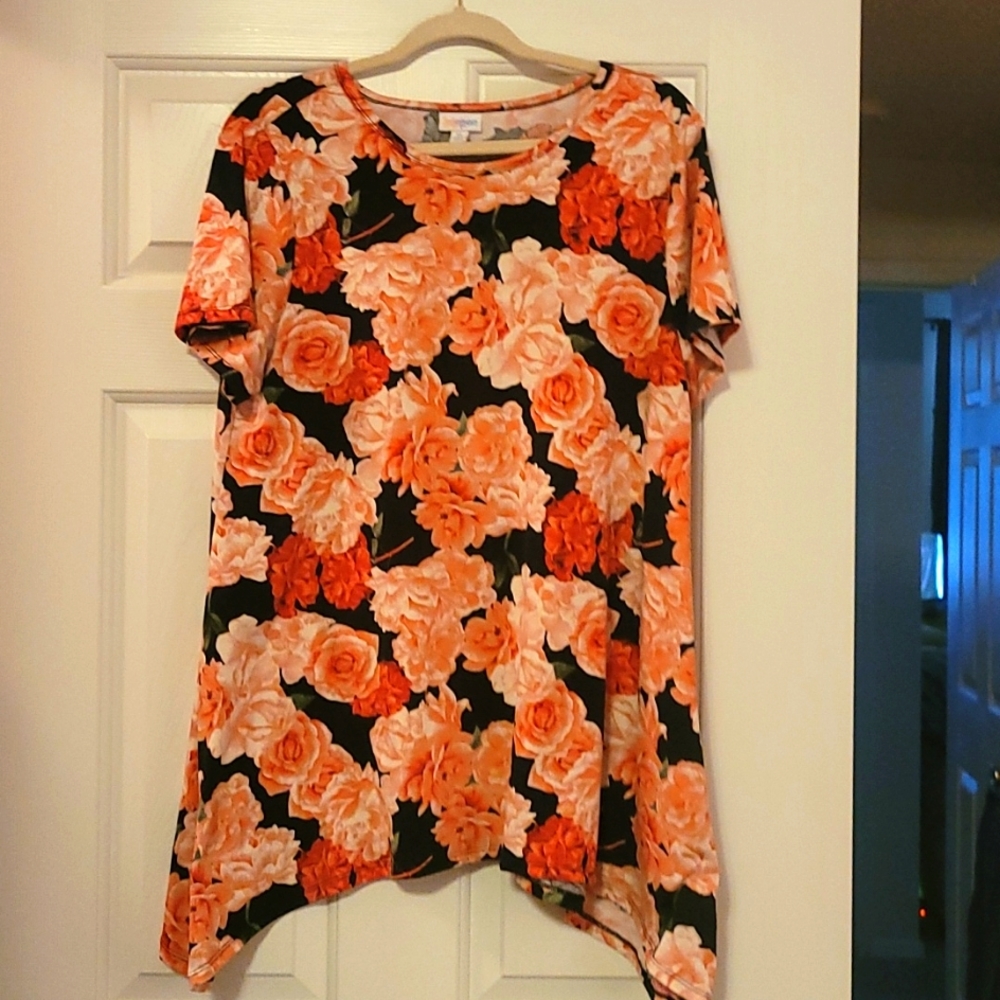 Lularoe Melissa Tunic top